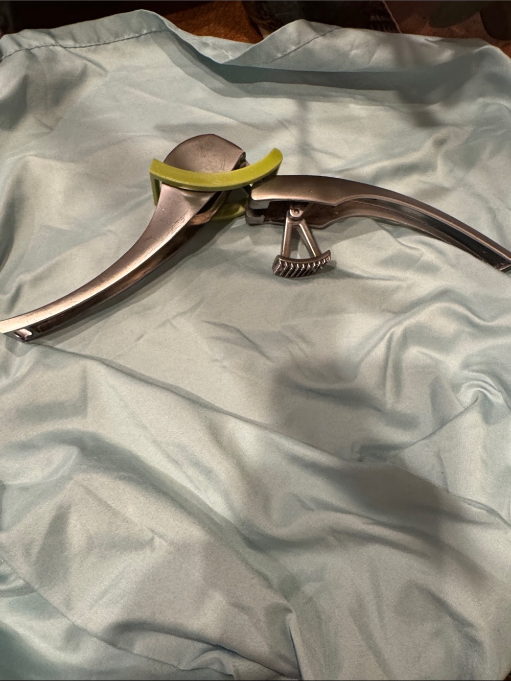 Metal Garlic Press with Lime Green Grip - Women Accessories